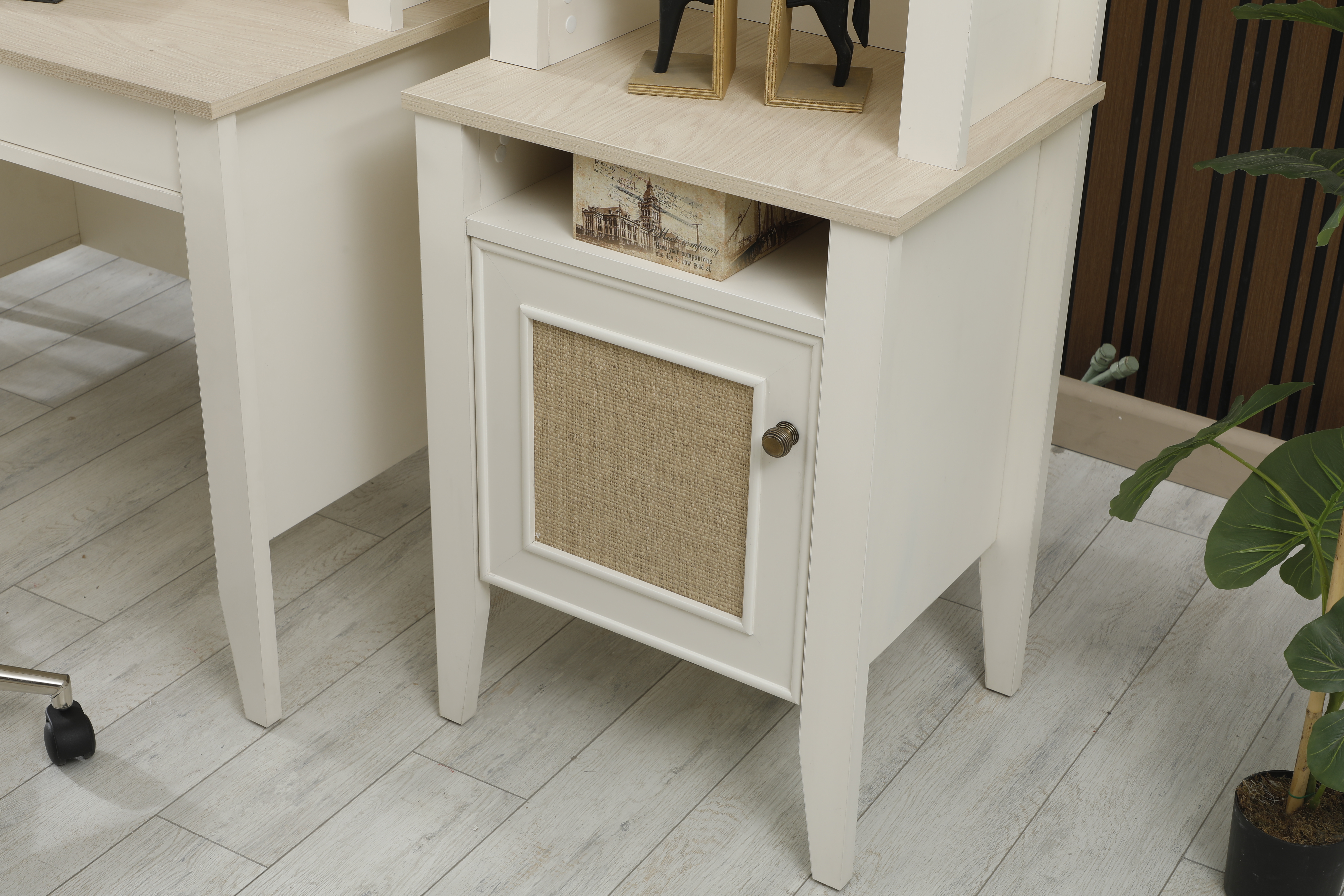 T-810 Luna Genç Odası