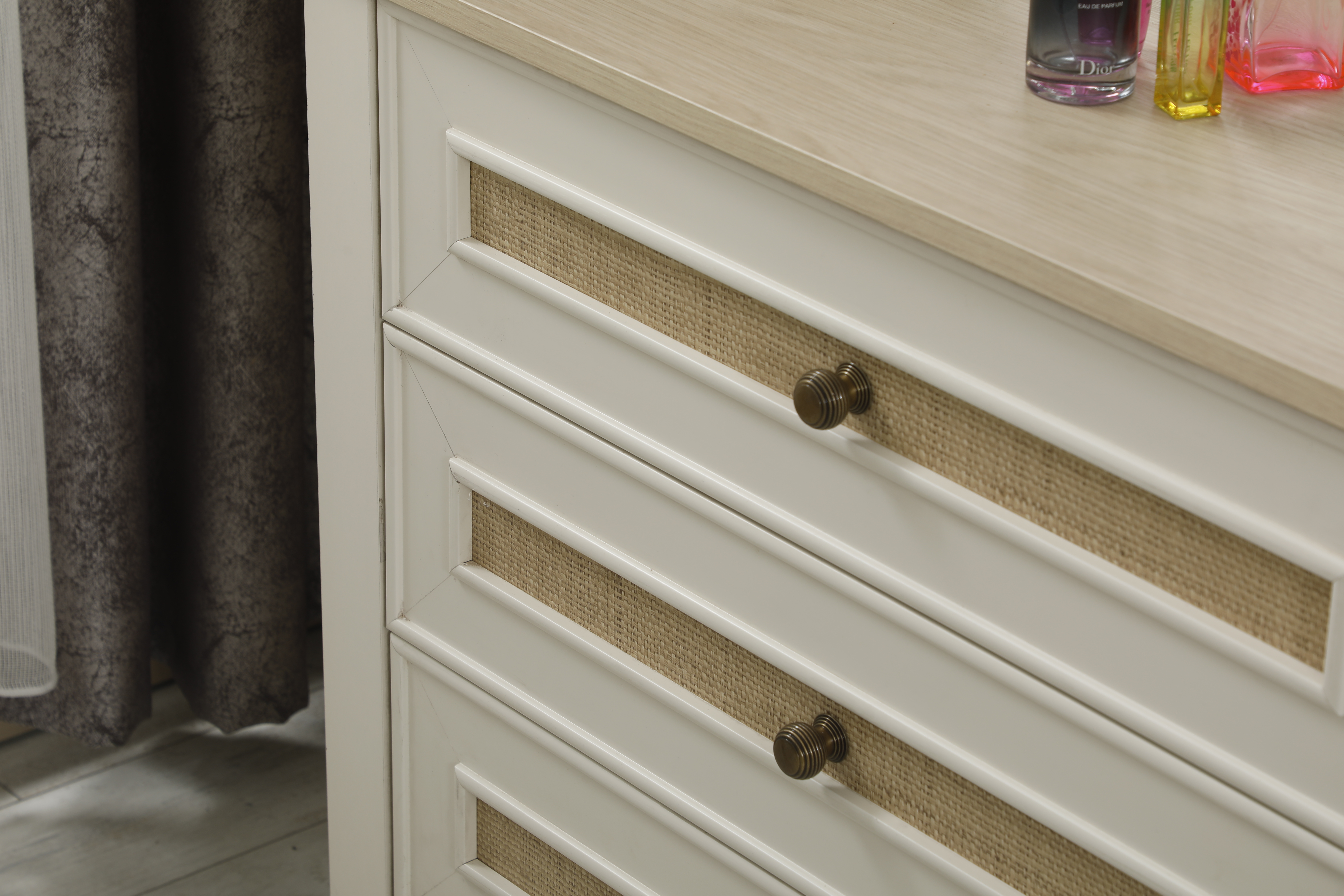 T-810 Luna Genç Odası